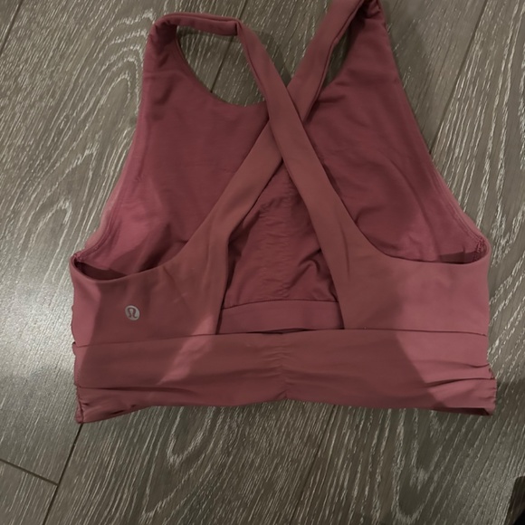 Lululemon High Neck Sports Bra - Picture 2 of 2